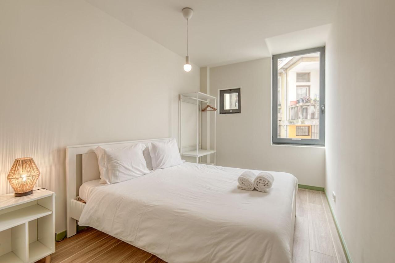 Travel And Live Apartments Порту Екстер'єр фото