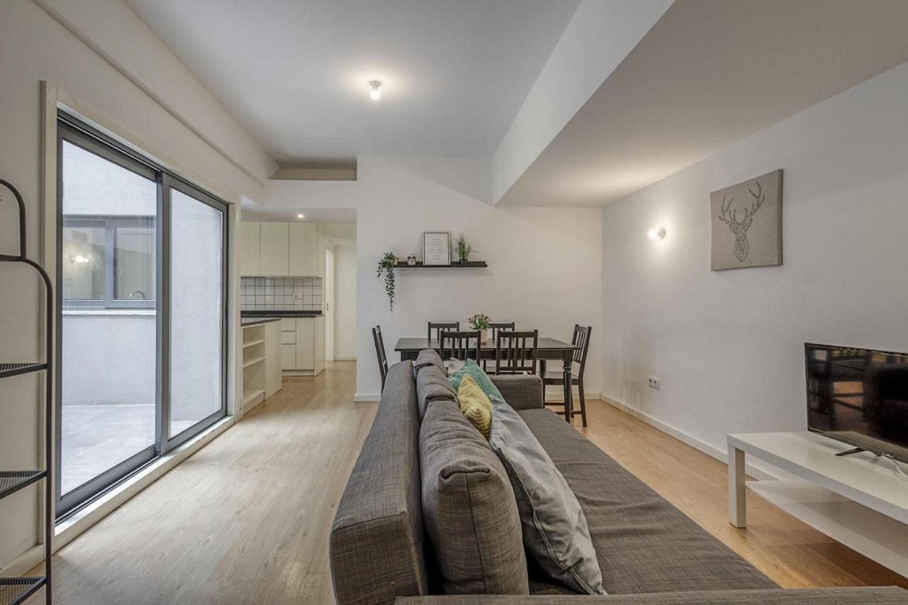Travel And Live Apartments Порту Екстер'єр фото